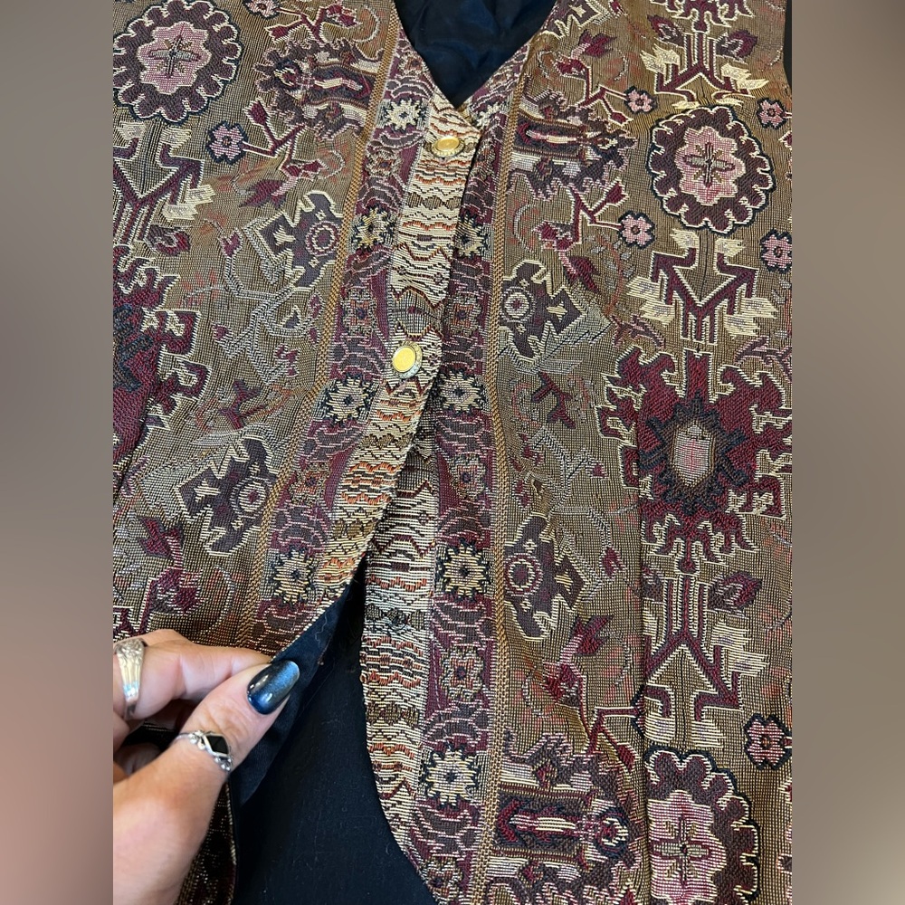 Baxter & Wells Vintage 90s Aztec Tribal Tan Maroon Tapestry Vest Sz M See Detail - Picture 2 of 7